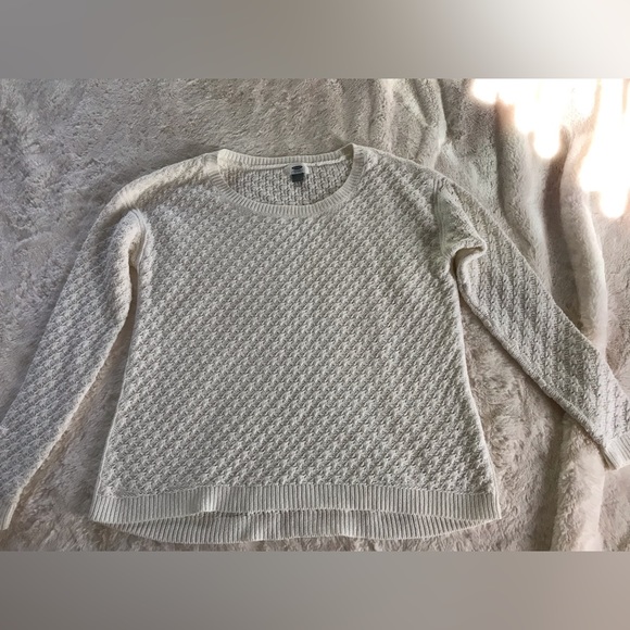 Cream Old navy sweater - Picture 1 of 3